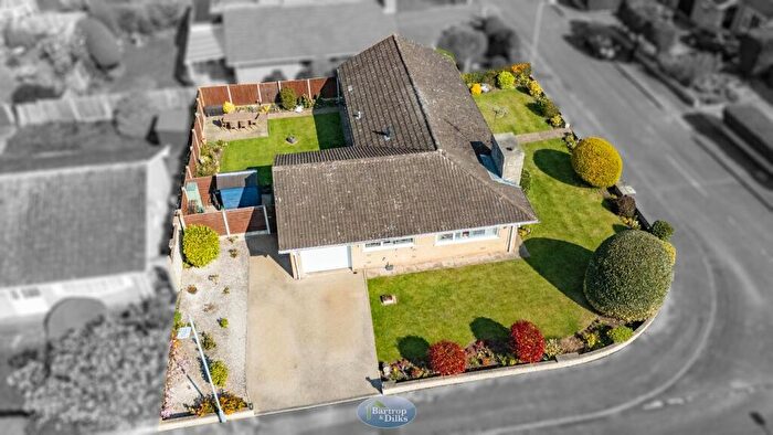 3 Bedroom Detached Bungalow For Sale In Rowan Crescent, Worksop, S80