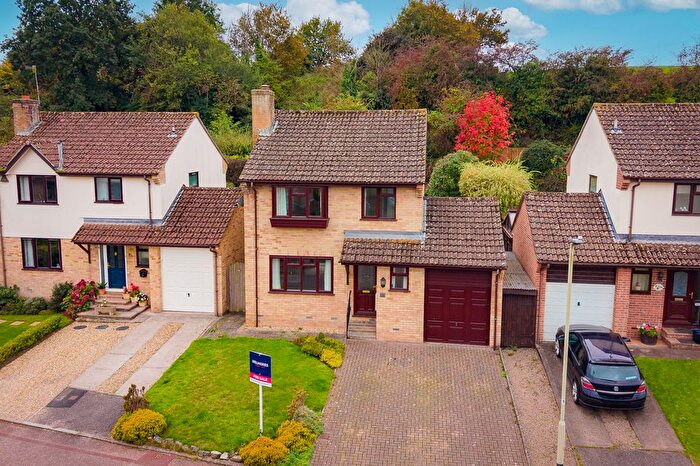 3 Bedroom Detached House For Sale In Westernlea, Crediton, EX17