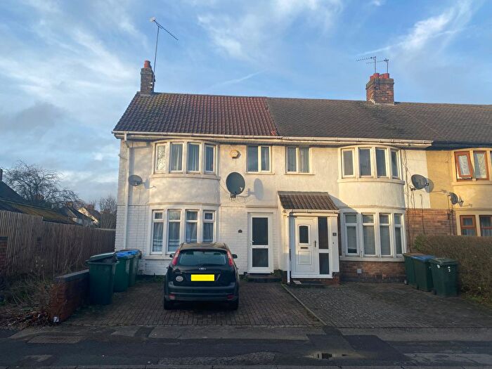 3 Bedroom Semi-Detached House To Rent In Gayer Street, Coventry, CV6