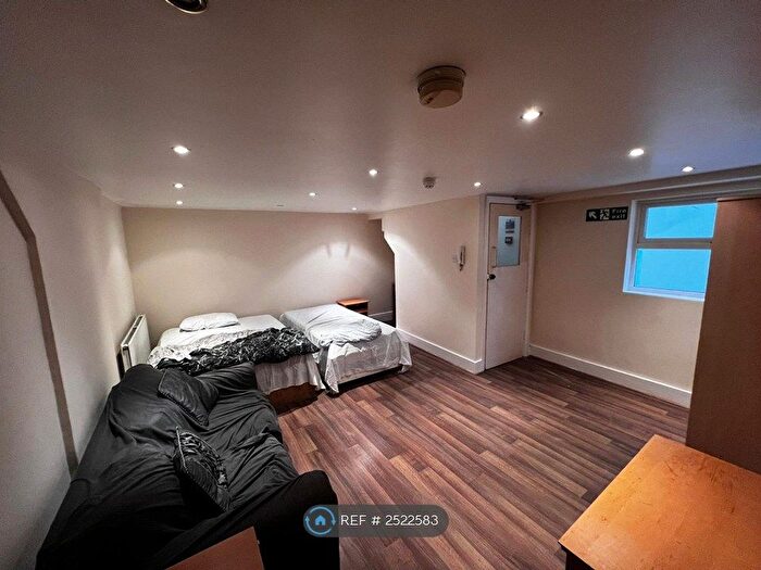 1 Bedroom Studio To Rent In Sydenham Road, Croydon, CR0