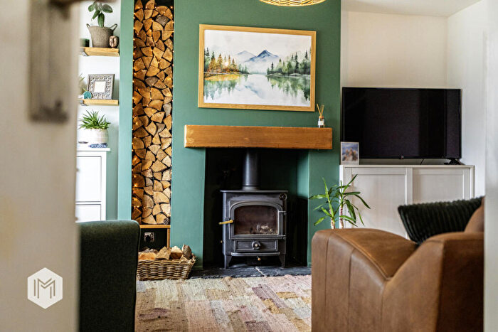 3 Bedroom Link Detached House For Sale In Whittingham Drive, Ramsbottom, Bury, Greater Manchester, BL0