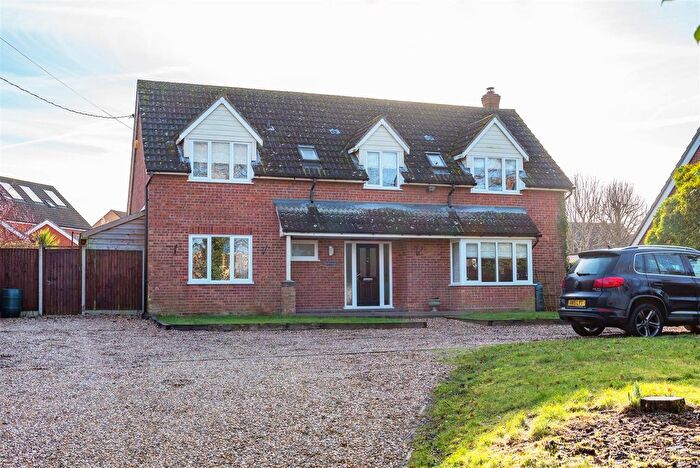 4 Bedroom Detached House For Sale In Birchlands, Lady Lane, Hadleigh, IP7