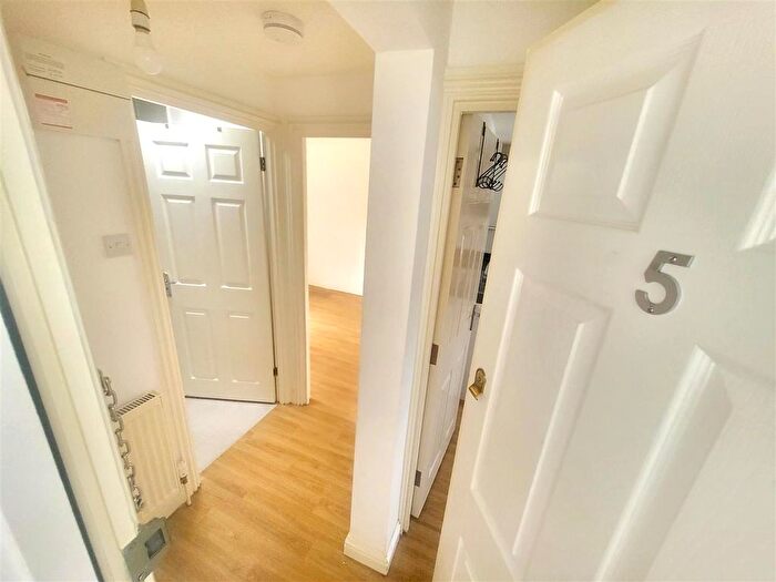 1 Bedroom Flat To Rent In Tavistock Street, Bedford, MK40