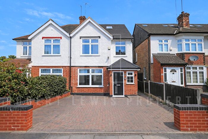 4 Bedroom Semi Detached House To Rent In Court House Gardens, London, N3