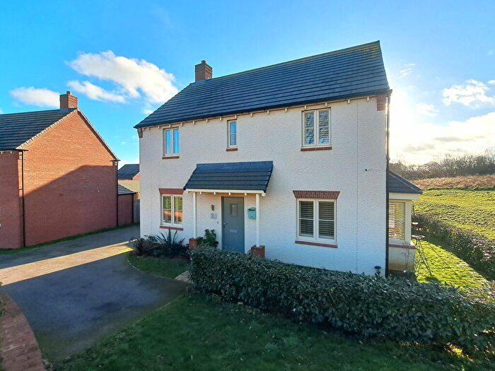 4 Bedroom Detached House For Sale In Potton, Sandy, Bedfordshire, SG19