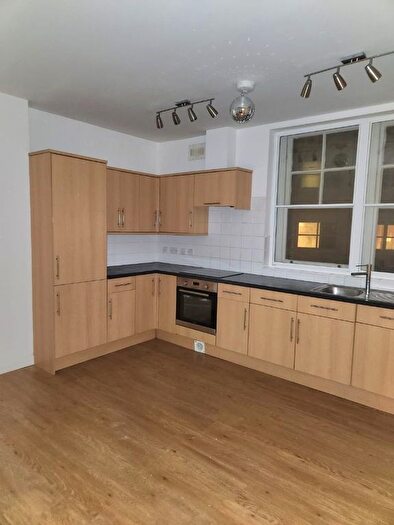 2 Bedroom Flat To Rent In Broadway, St James Park, London, SW1H