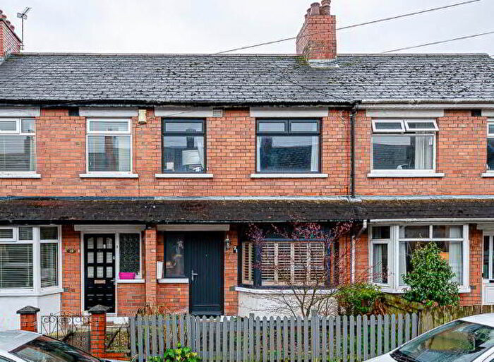 3 Bedroom Terrace House For Sale In Loopland Drive, Belfast, BT6