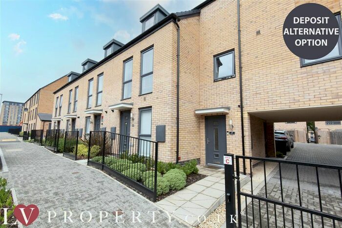 2 Bedroom Terraced House To Rent In Stratford House Road, City Centre, Birmingham, West Midlands, B5