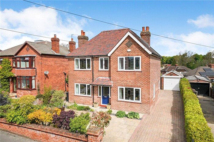 3 Bedroom Detached House For Sale In Whitcliffe Avenue, Ripon, HG4