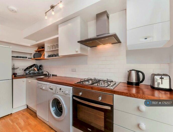 1 Bedroom Flat To Rent In Haverstock Hill, London, NW3