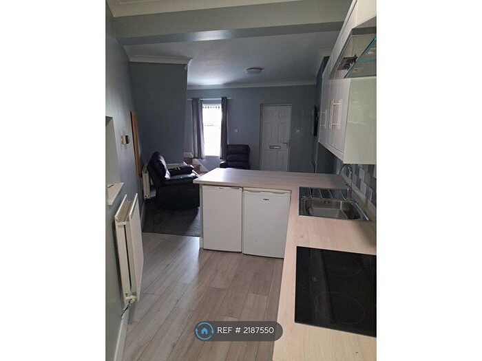 1 Bedroom End Of Terrace House To Rent In Portland Place, Darlington, DL3