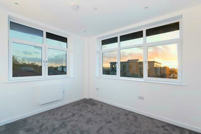 Apartment To Rent In Camberley, Surrey, GU15