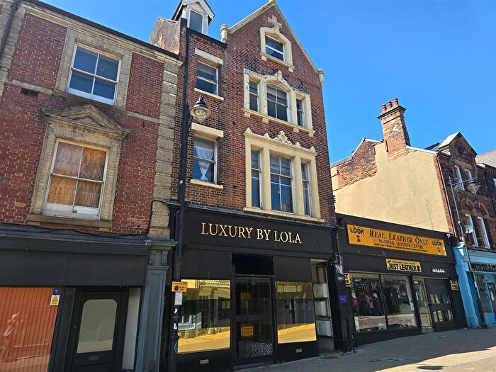 1 Bedroom Flat To Rent In High Street, Lowestoft, NR32