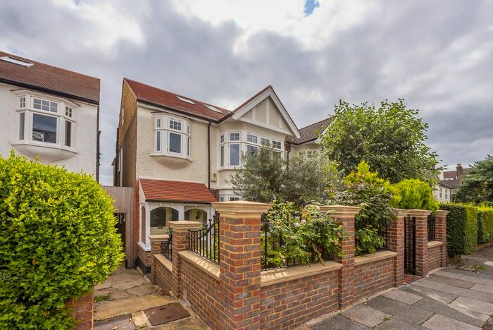 5 Bedroom Flat To Rent In Dora Road, London, SW19