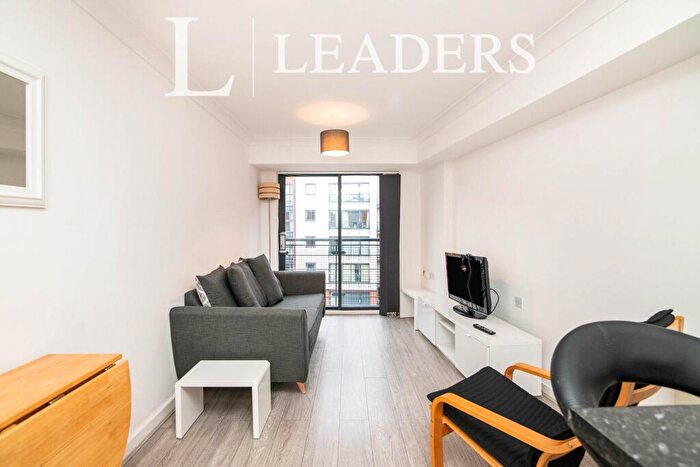 2 Bedroom Apartment To Rent In Rea Place, Digbeth, Birmingham, B12