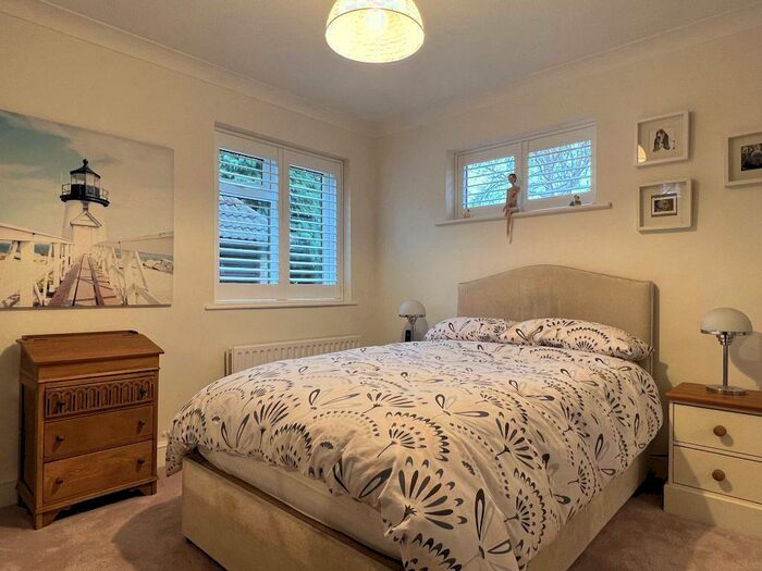 2 Bedroom Bungalow For Sale In Chandlers Way, Steyning, West Sussex, BN44