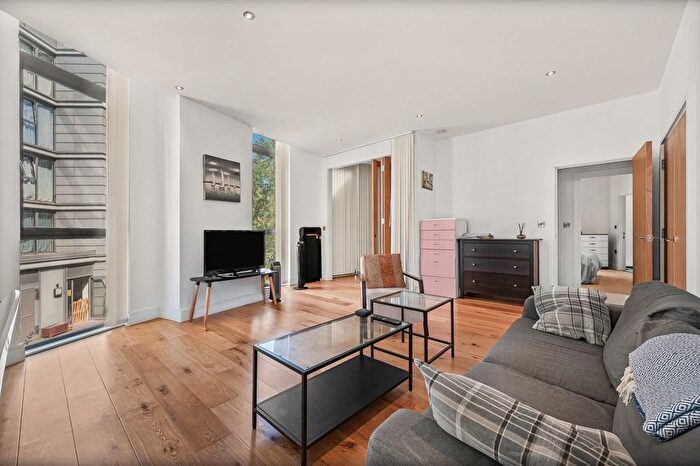 3 Bedroom Flat For Sale In Seager Place, Deptford, SE8