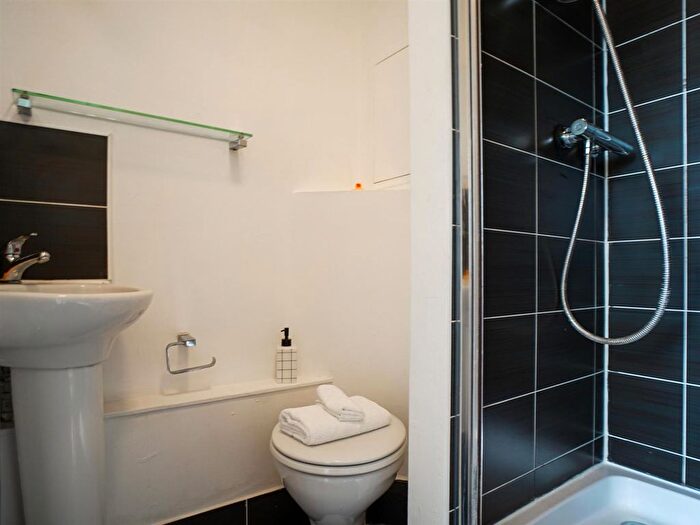 Studio To Rent In Manresa Road, London, SW3