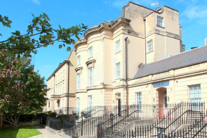 1 Bedroom Flat To Rent In Kings Road, Reading, RG1