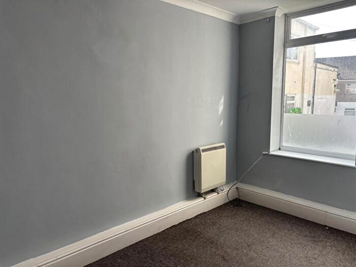 1 Bedroom Flat To Rent In Highcliff Road, Cleethorpes, DN35
