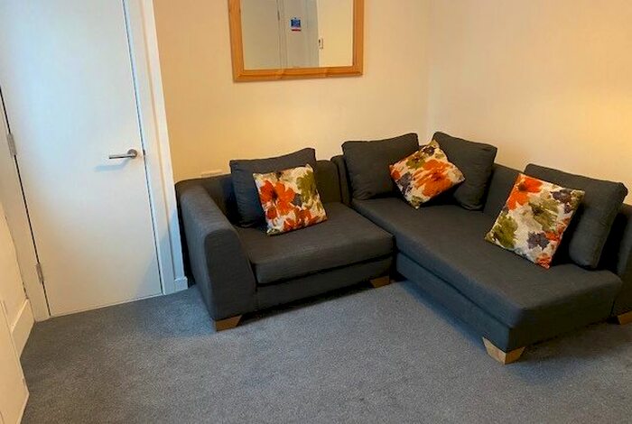 1 Bedroom Flat To Rent In Springbank Street, City Centre, Aberdeen, AB11