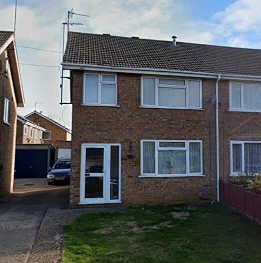 3 Bedroom Semi-Detached House To Rent In Queensway, Burton Latimer, Kettering, NN15