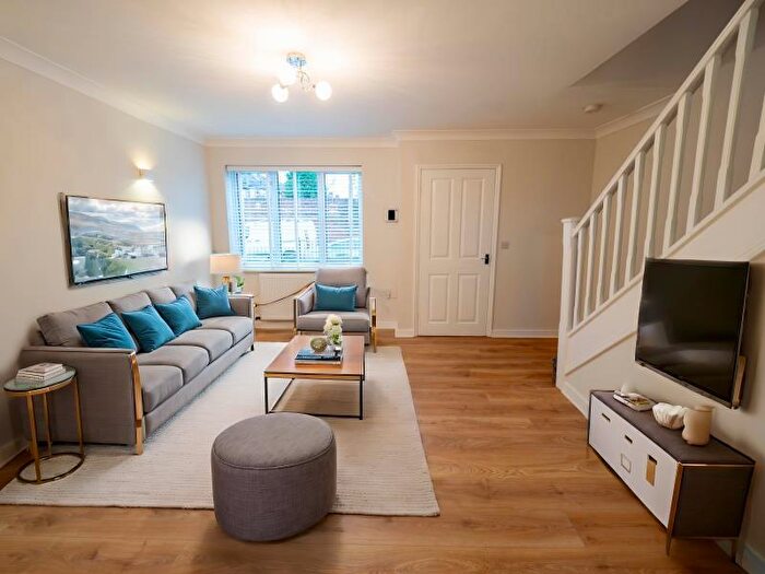 3 Bedroom Semi-Detached House To Rent In Bromshill Drive, Salford, M7