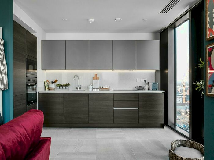 2 Bedroom Flat To Rent In Broad Street, Birmingham, B15