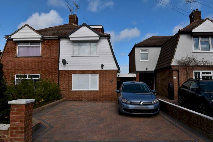 3 Bedroom Semi-Detached House To Rent In Tufton Road, Rainham, Gillingham, ME8