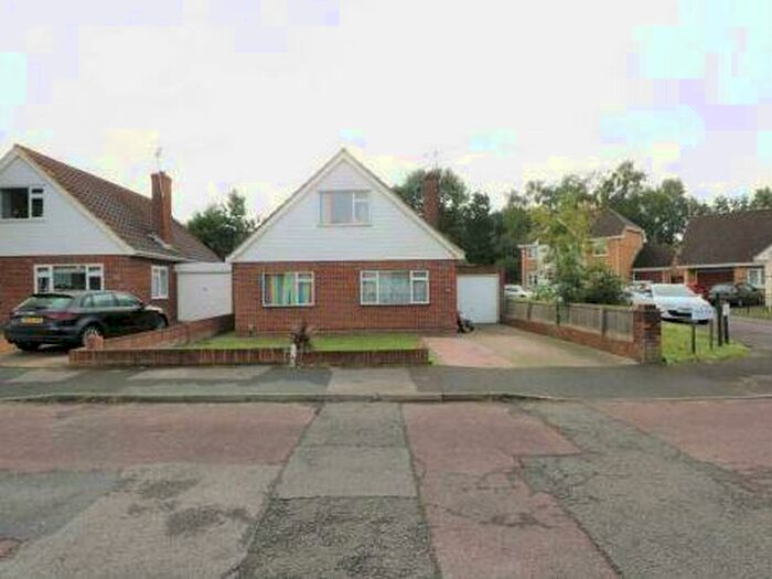 3 Bedroom House To Rent In Bedford Avenue, Frimley Green, Camberley, GU16