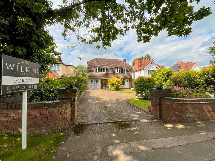 4 Bedroom Detached House For Sale In Coleshill Road, Marston Green, Birmingham, West Midlands, B37