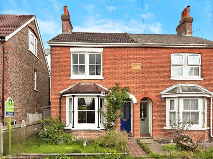 3 Bedroom Semi-Detached House For Sale In Nelson Road, Tunbridge Wells, Kent, TN2