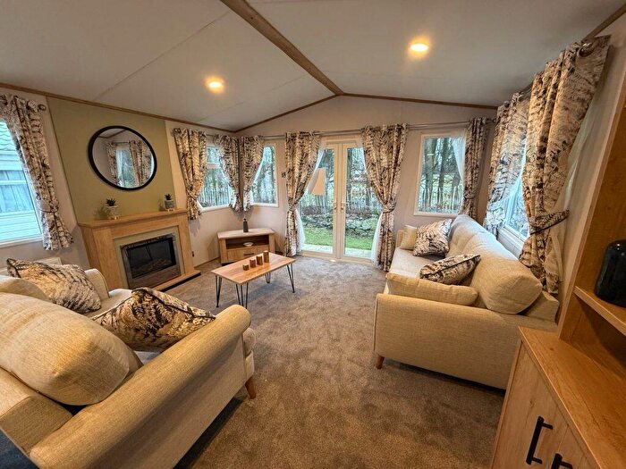 2 Bedroom Caravan For Sale In Yorkshire Dales Country And Leisure Park, DL8