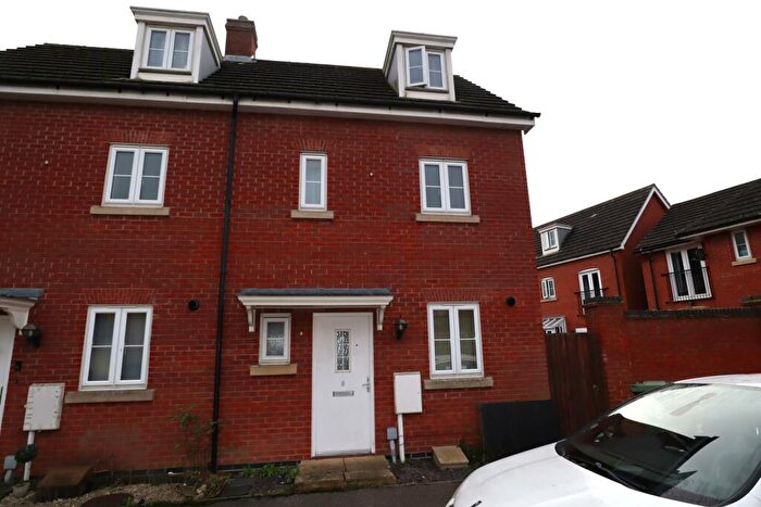 3 Bedroom Semi-Detached House To Rent In Gabriel Crescent, Lincoln, LN2