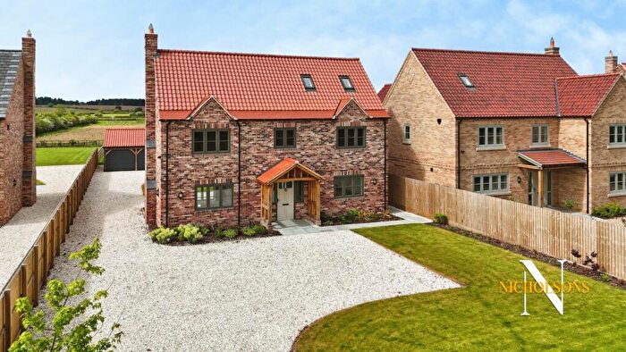 5 Bedroom Detached House For Sale In Sutton Lane, Sutton Cum Lound, Retford, Nottinghamshire, DN22