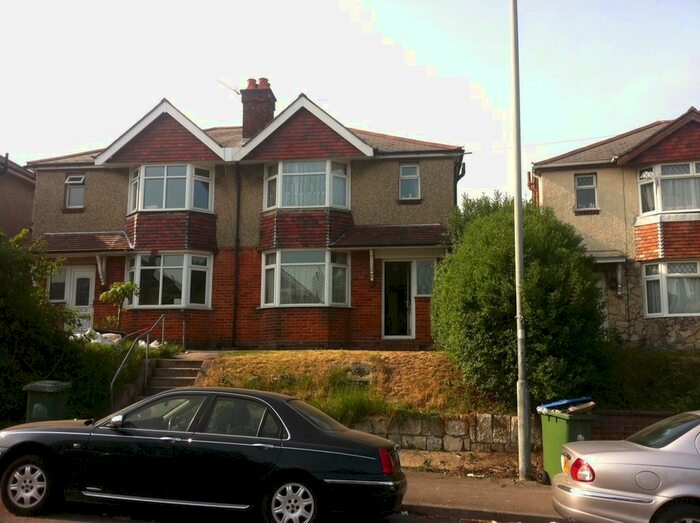 4 Bedroom Property To Rent In Burgess Road, Bassett, Southampton SO16