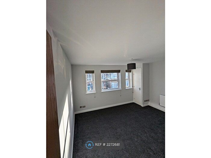 1 Bedroom Flat To Rent In John Spare Court, Tunbridge Wells, TN4