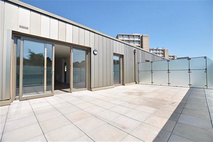 2 Bedroom Flat To Rent In Lanark Road, London, W9