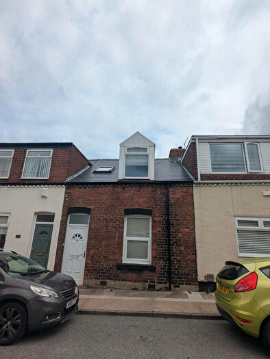 3 Bedroom Terraced House To Rent In Castlereagh Street, Sunderland, SR3