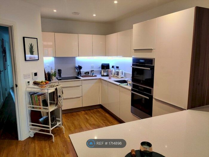 2 Bedroom Flat To Rent In Tiggap House, London, SE10