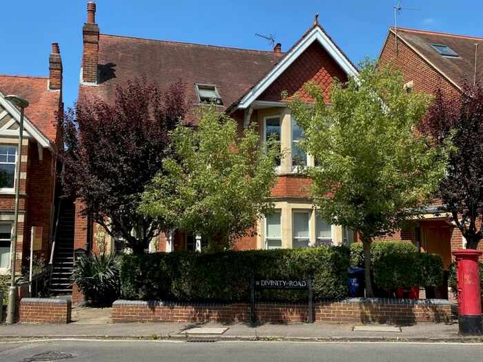 4 Bedroom Detached House To Rent In Divinity Road, East Oxford, OX4