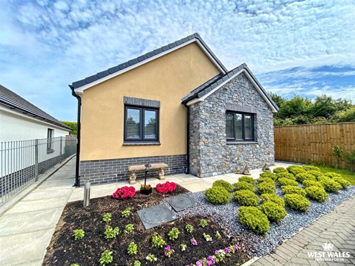 2 Bedroom Detached Bungalow For Sale In Cornfield Walk, Sageston, Tenby, SA70
