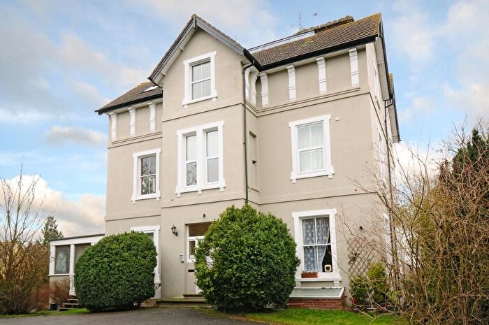 1 Bedroom Flat To Rent In Newbury, Berkshire, RG14