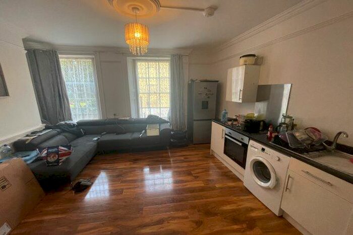 1 Bedroom Flat To Rent In Hawley Square, Margate, CT9