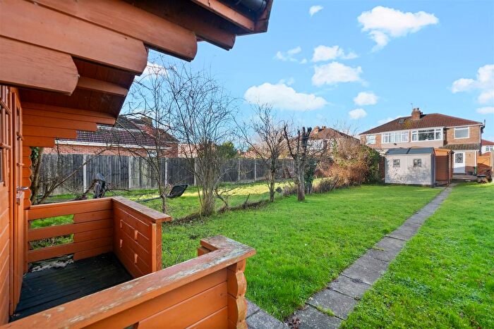 3 Bedroom Semi-Detached House For Sale In Wood End Way, Northolt, UB5