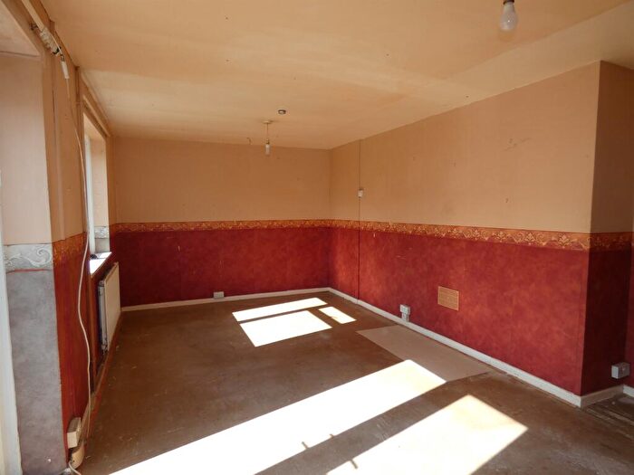 3 Bedroom Terraced House For Sale In Milton Road, Amesbury, Salisbury, SP4