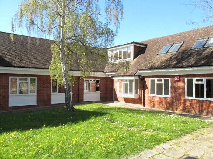 1 Bedroom Flat To Rent In High Street, Fareham, PO16