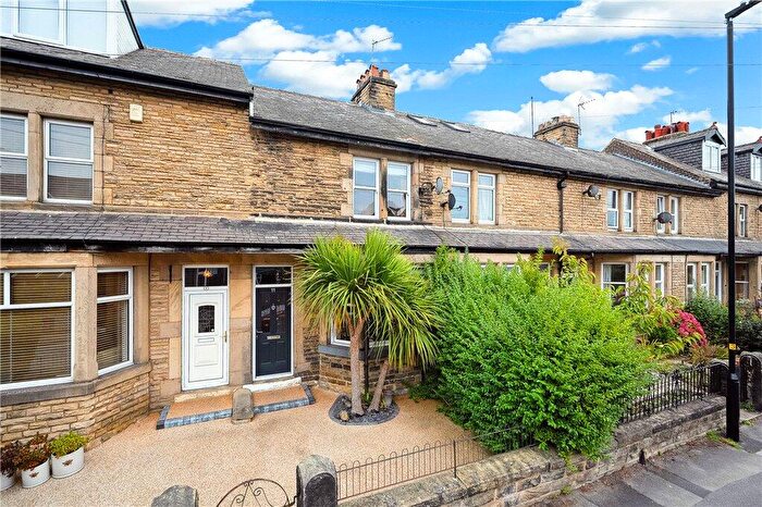 3 Bedroom Terraced House For Sale In Forest Avenue, Harrogate, North Yorkshire, HG2