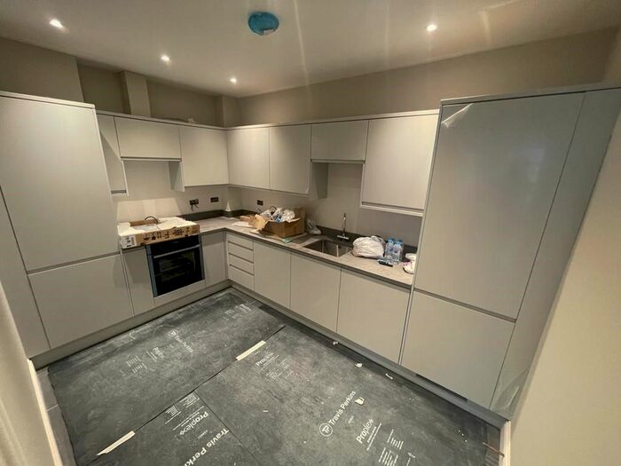 3 Bedroom Flat To Rent In Albion Street, Birmingham, B1