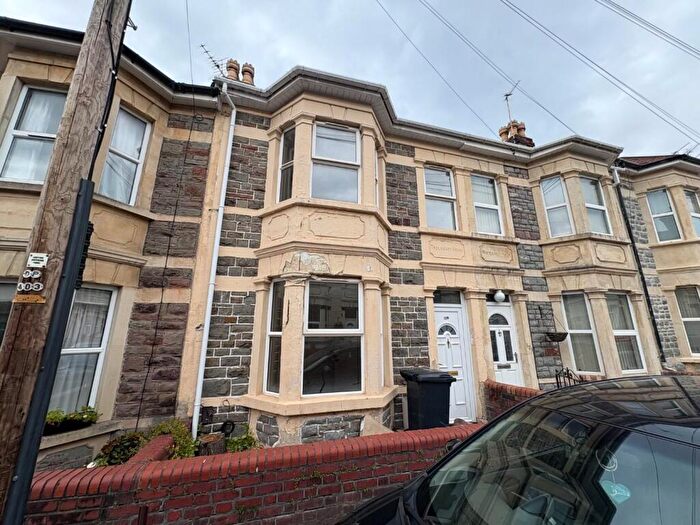 3 Bedroom Terraced House To Rent In Hayward Road, Barton Hill, BS5